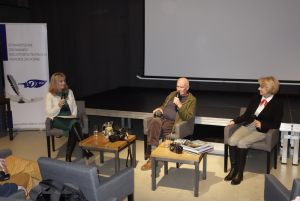 Spotkanie z Markiem Czasnojć, od lewej: Anna Kolmer, Marek Czasnojć, Helena Kwiatkowska 2